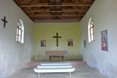 Vorschaubild dscRX025324_Krej_Lure_-_Kircheninnenraum_-_Blick_zum_Altar.jpg 