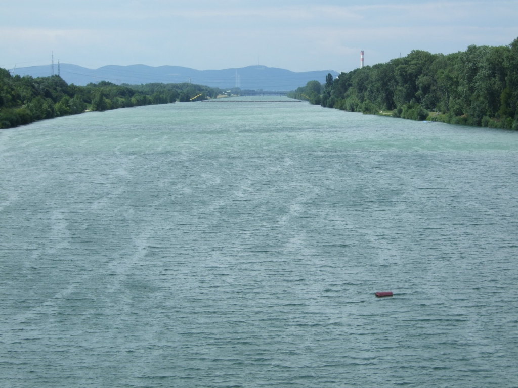 Skaliertes Bild dscf09793_Donau.jpg 