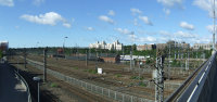 Vorschaubild dscf0386301_pano_Helsinki_Bahnhof_Gleise_OSM.jpg 