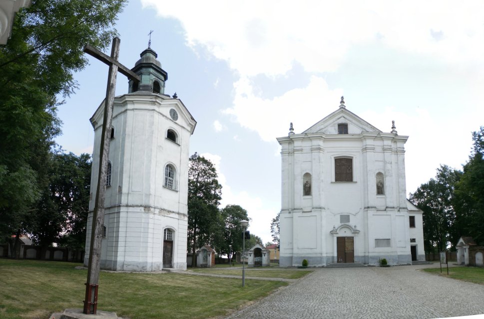 Skaliertes Bild p712064651_pano_Kirche_Boki_OSM_2_crop.jpg 